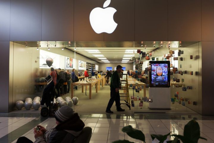 West Towne’s Apple Store is moving to Hilldale