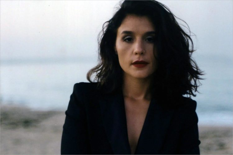 Pop Gazing: “Adore You” by Jessie Ware, and more new music