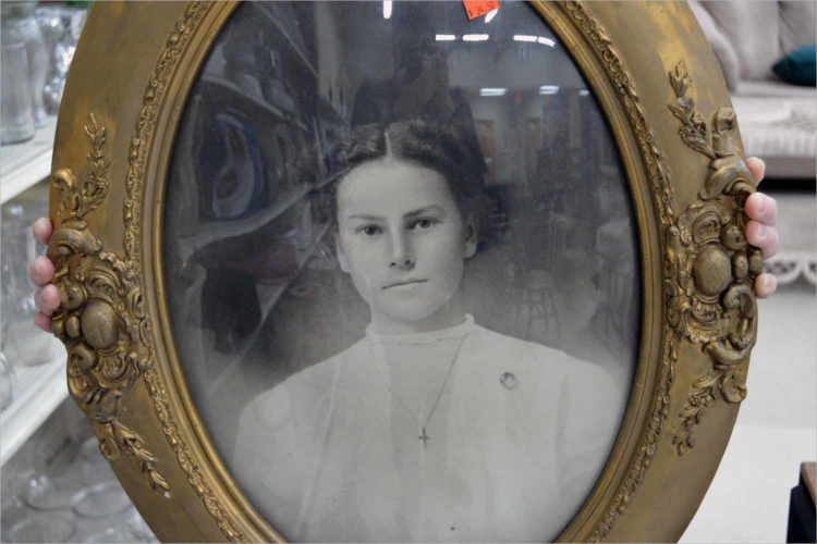 Let’s go thrifting: A haunted picture at St. Vinny’s on Willy Street